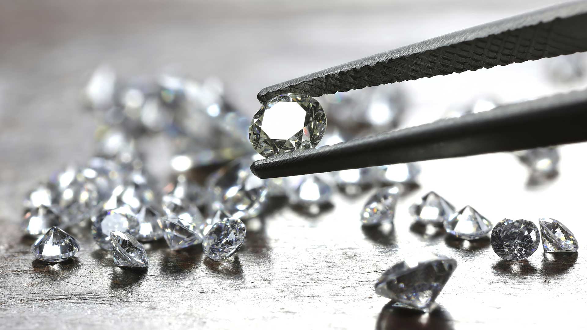 Que fautil savoir avant le rachat d un diamant ? iDiamants